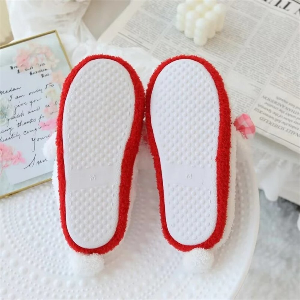 Sanrio Cinammonroll Women's Gir's Plush Slippers White Size 7/8 - Picture 3 of 3